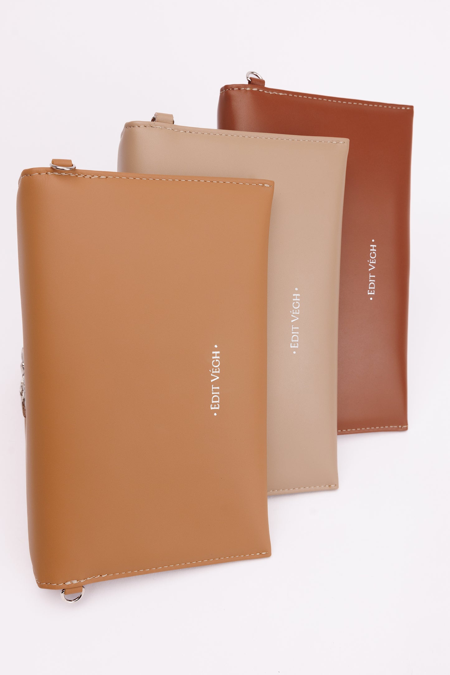 Sophie camel envelope leather bag
