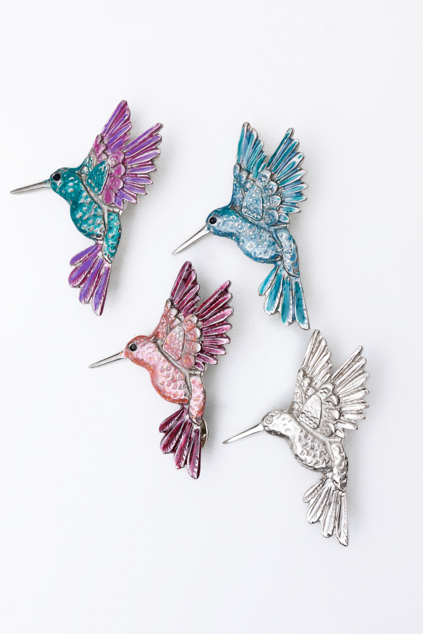 Silent Glow - ezüst, monokróm, fémes