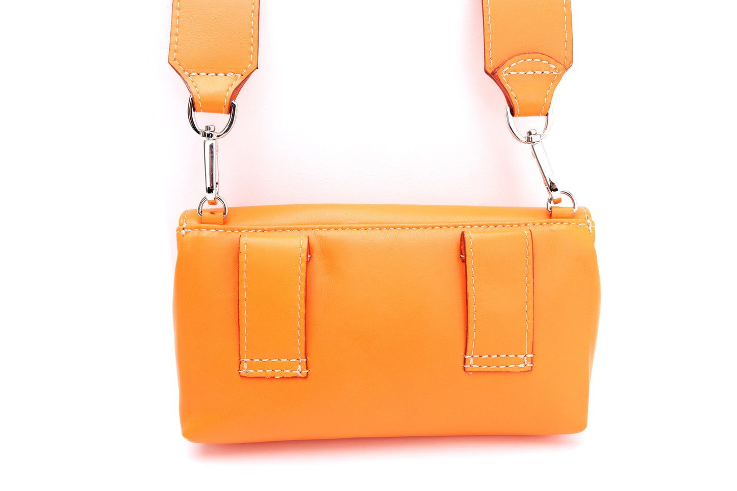 Humming Orange leather bag