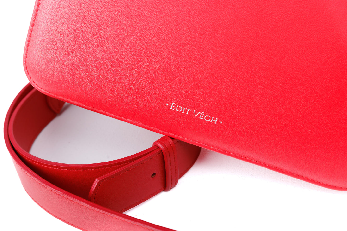 Day Star red leather bag