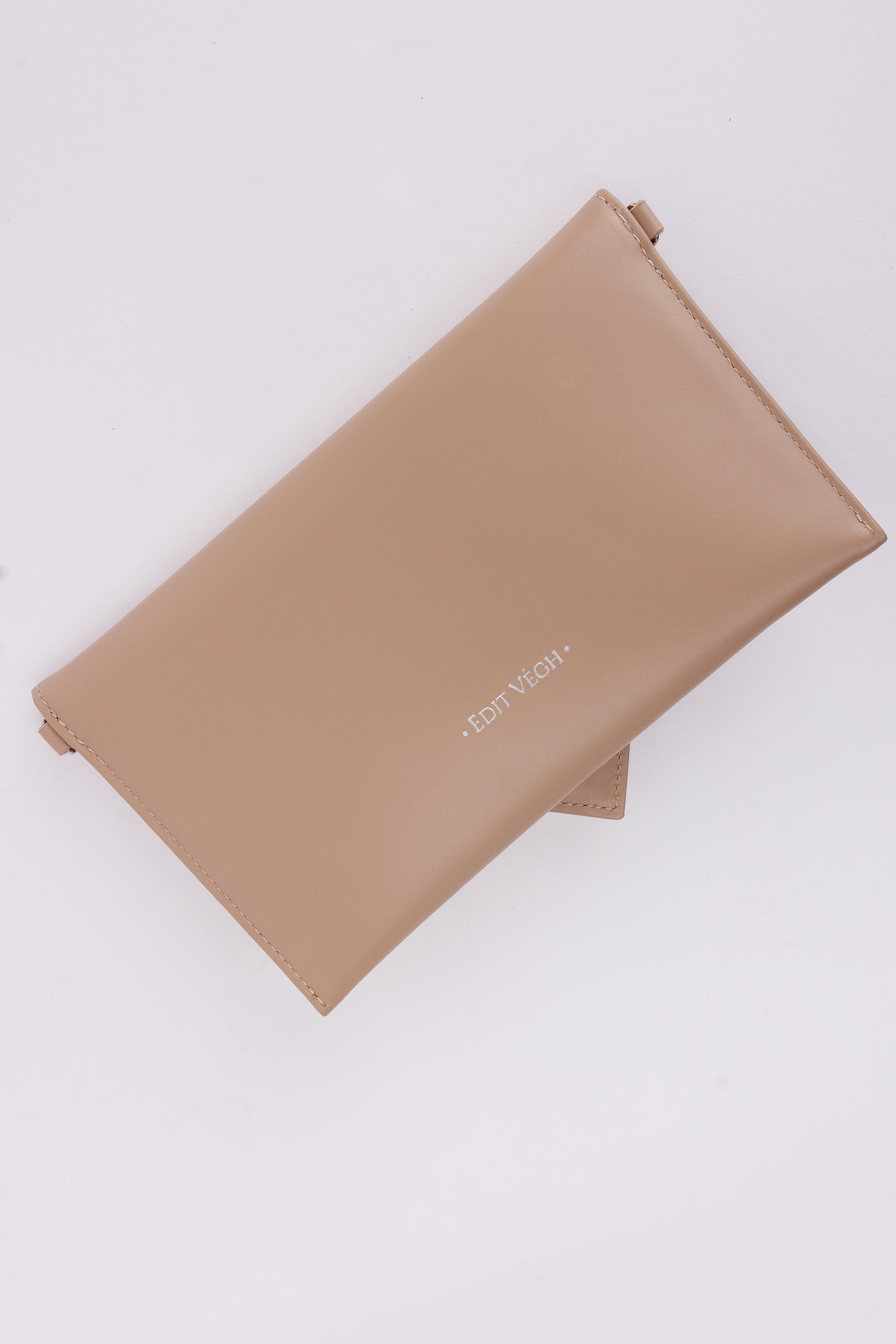 Sophie beige envelope leather bag