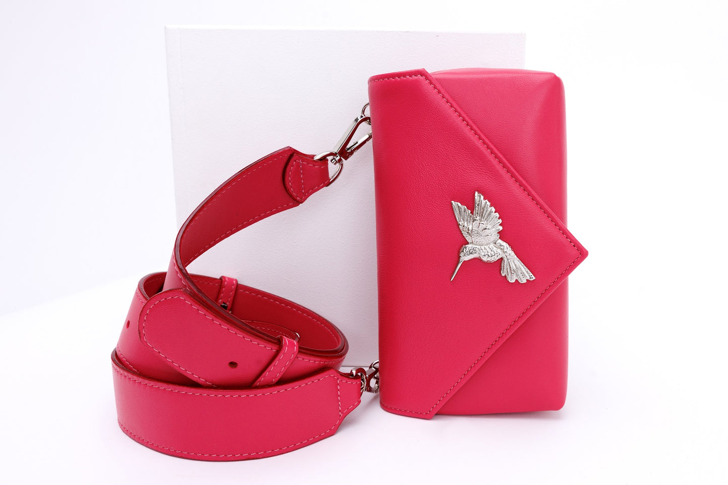 Flare Magenta leather bag