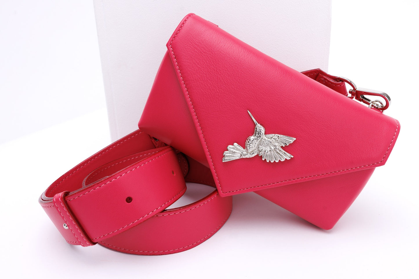 Flare Magenta leather bag